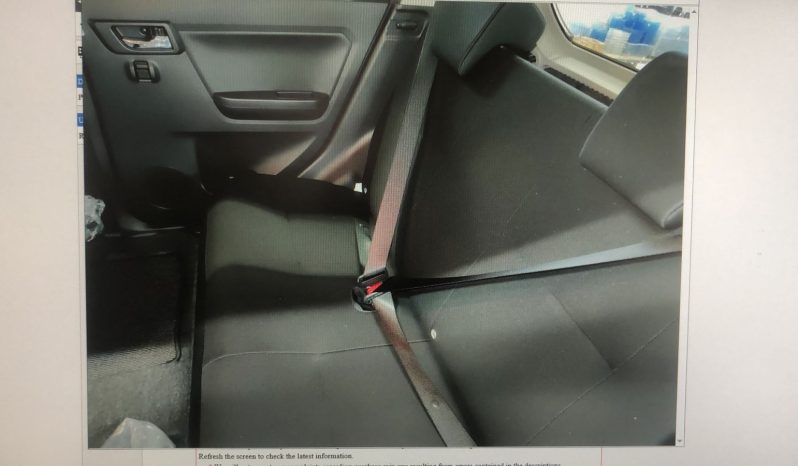 
								Daihatsu Mira ES full									