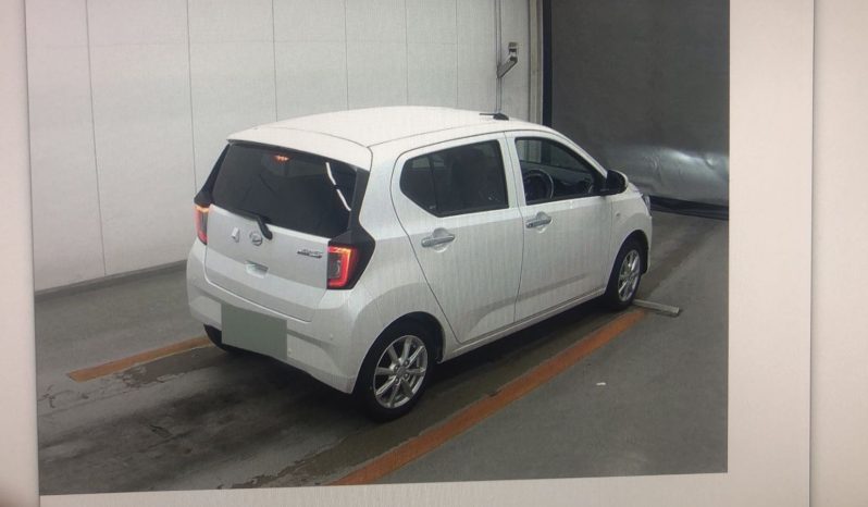 
								Daihatsu Mira ES full									