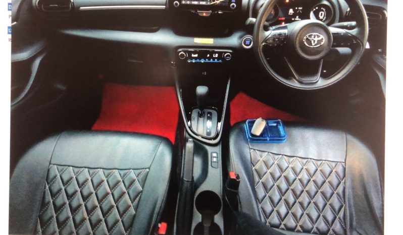 
								Used 2024 Toyota Yaris full									